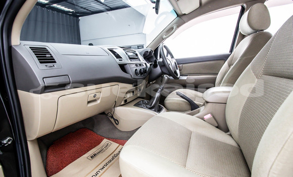 ซื้อ รถมือสอง Toyota Hiluxe VIGO สีดำ รถยนต์ ใน %{เมือง} ใน กรุงเทพมหานคร ซื้อ รถมือสอง Toyota Hiluxe VIGO สีดำ รถยนต์ ใน %{เมือง} ใน กรุงเทพมหานคร