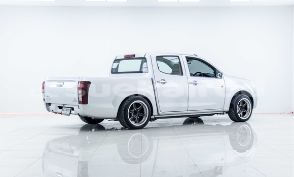 ซื้อ รถมือสอง Isuzu D-Max อื่น ๆ รถยนต์ ใน %{เมือง} ใน กรุงเทพมหานคร ซื้อ รถมือสอง Isuzu D-Max อื่น ๆ รถยนต์ ใน %{เมือง} ใน กรุงเทพมหานคร