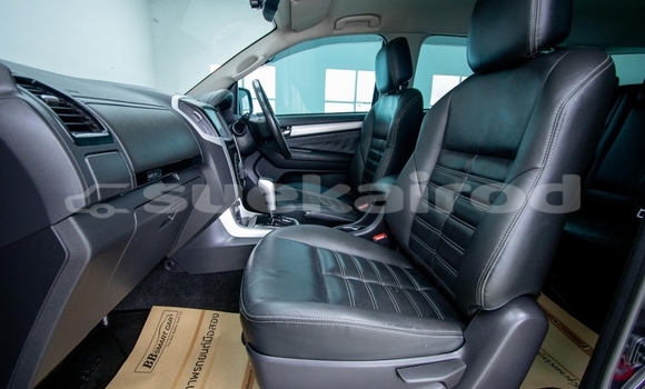 Buy Used Isuzu MU-7 Black Car in Bangkok in Bangkok Buy Used Isuzu MU-7 Black Car in Bangkok in Bangkok