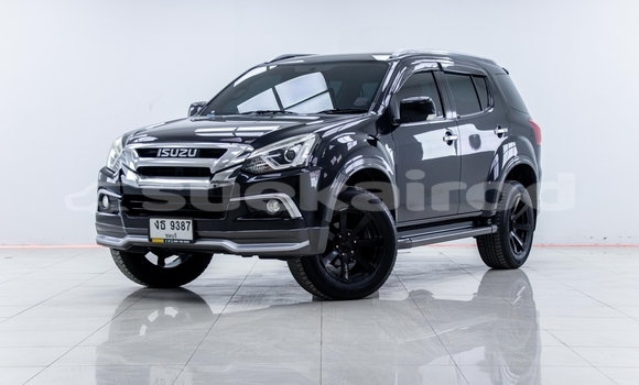 Buy Used Isuzu MU-7 Black Car in Bangkok in Bangkok Buy Used Isuzu MU-7 Black Car in Bangkok in Bangkok