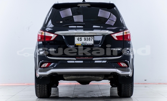 Buy Used Isuzu MU-7 Black Car in Bangkok in Bangkok Buy Used Isuzu MU-7 Black Car in Bangkok in Bangkok