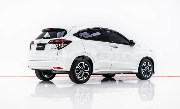 ซื้อ รถมือสอง Honda HR-V ขาว รถยนต์ ใน %{เมือง} ใน กรุงเทพมหานคร ซื้อ รถมือสอง Honda HR-V ขาว รถยนต์ ใน %{เมือง} ใน กรุงเทพมหานคร