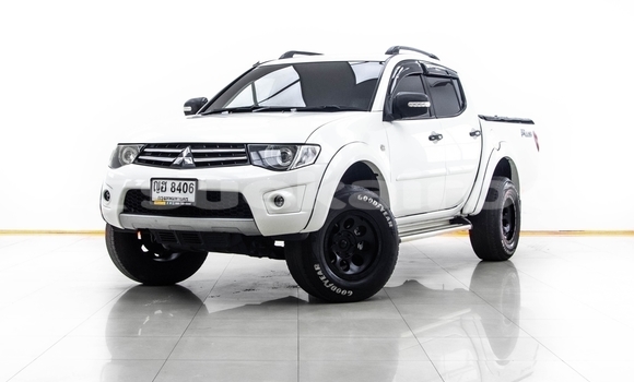 ซื้อ รถมือสอง Mitsubishi Triton ขาว รถยนต์ ใน %{เมือง} ใน กรุงเทพมหานคร ซื้อ รถมือสอง Mitsubishi Triton ขาว รถยนต์ ใน %{เมือง} ใน กรุงเทพมหานคร