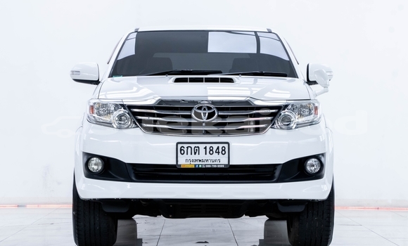 ซื้อ รถมือสอง Toyota Fortuner ขาว รถยนต์ ใน %{เมือง} ใน กรุงเทพมหานคร ซื้อ รถมือสอง Toyota Fortuner ขาว รถยนต์ ใน %{เมือง} ใน กรุงเทพมหานคร