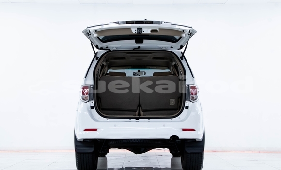 ซื้อ รถมือสอง Toyota Fortuner ขาว รถยนต์ ใน %{เมือง} ใน กรุงเทพมหานคร ซื้อ รถมือสอง Toyota Fortuner ขาว รถยนต์ ใน %{เมือง} ใน กรุงเทพมหานคร