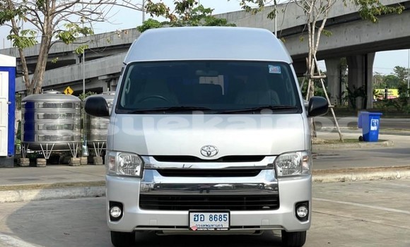 Buy Used Toyota Commuter Other Car in Bangkok in Bangkok