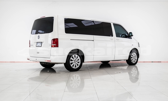 ซื้อ รถมือสอง Volkswagen Caravelle ขาว รถยนต์ ใน %{เมือง} ใน กรุงเทพมหานคร ซื้อ รถมือสอง Volkswagen Caravelle ขาว รถยนต์ ใน %{เมือง} ใน กรุงเทพมหานคร