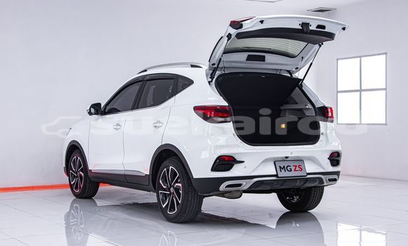 ซื้อ รถมือสอง MG ZS ขาว รถยนต์ ใน %{เมือง} ใน กรุงเทพมหานคร ซื้อ รถมือสอง MG ZS ขาว รถยนต์ ใน %{เมือง} ใน กรุงเทพมหานคร