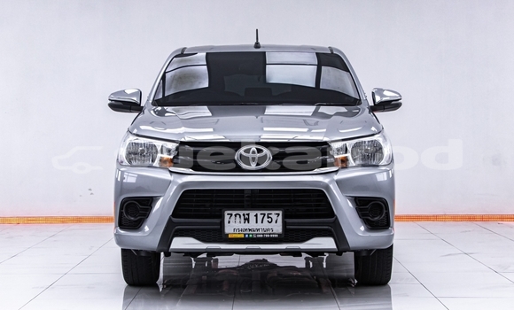 ซื้อ รถมือสอง Toyota Hiluxe Revo อื่น ๆ รถยนต์ ใน %{เมือง} ใน กรุงเทพมหานคร