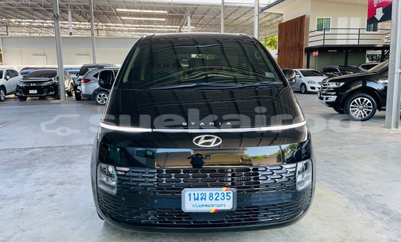 Buy Used Hyundai Starex Black Car in Bangkok in Bangkok