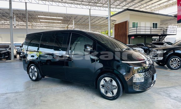 Buy Used Hyundai Starex Black Car in Bangkok in Bangkok Buy Used Hyundai Starex Black Car in Bangkok in Bangkok