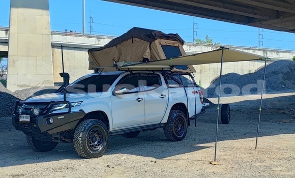 Buy Used Mitsubishi Triton White Car in Bangkok in Bangkok Buy Used Mitsubishi Triton White Car in Bangkok in Bangkok