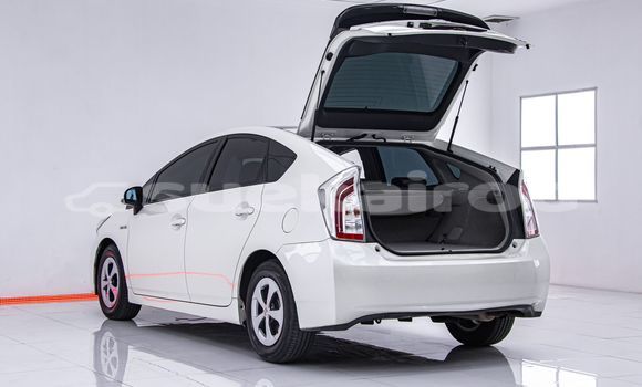 ซื้อ รถมือสอง Toyota Prius ขาว รถยนต์ ใน %{เมือง} ใน กรุงเทพมหานคร ซื้อ รถมือสอง Toyota Prius ขาว รถยนต์ ใน %{เมือง} ใน กรุงเทพมหานคร