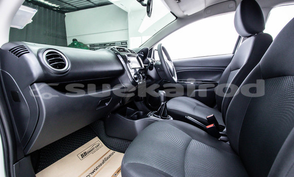 ซื้อ รถมือสอง Mitsubishi Attrage ขาว รถยนต์ ใน %{เมือง} ใน กรุงเทพมหานคร ซื้อ รถมือสอง Mitsubishi Attrage ขาว รถยนต์ ใน %{เมือง} ใน กรุงเทพมหานคร