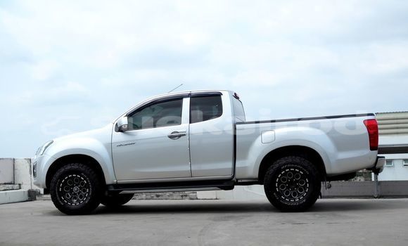 Buy Used Isuzu D-Max Other Car in Bangkok in Bangkok Buy Used Isuzu D-Max Other Car in Bangkok in Bangkok