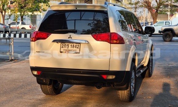 Buy Used Mitsubishi Pajero Sport White Car in Bangkok in Bangkok Buy Used Mitsubishi Pajero Sport White Car in Bangkok in Bangkok