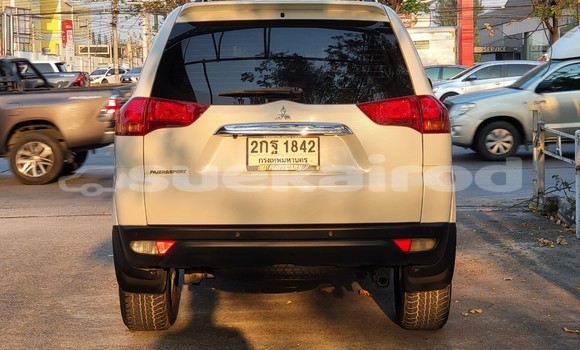 Buy Used Mitsubishi Pajero Sport White Car in Bangkok in Bangkok Buy Used Mitsubishi Pajero Sport White Car in Bangkok in Bangkok