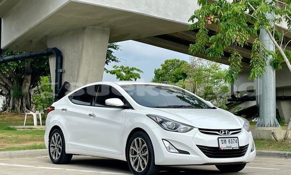 Buy Used Hyundai Elantra White Car in Bangkok in Bangkok