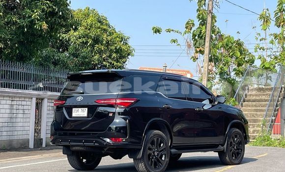 ซื้อ รถมือสอง Toyota Fortuner สีดำ รถยนต์ ใน %{เมือง} ใน กรุงเทพมหานคร ซื้อ รถมือสอง Toyota Fortuner สีดำ รถยนต์ ใน %{เมือง} ใน กรุงเทพมหานคร