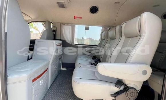 Buy Used Toyota Commuter Other Car in Bangkok in Bangkok Buy Used Toyota Commuter Other Car in Bangkok in Bangkok