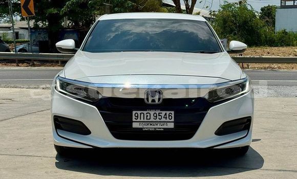 Buy Used Honda Accord White Car in Bangkok in Bangkok