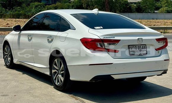 Buy Used Honda Accord White Car in Bangkok in Bangkok Buy Used Honda Accord White Car in Bangkok in Bangkok