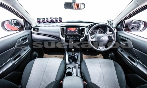 ซื้อ รถมือสอง Mitsubishi Triton สีแดง รถยนต์ ใน %{เมือง} ใน กรุงเทพมหานคร ซื้อ รถมือสอง Mitsubishi Triton สีแดง รถยนต์ ใน %{เมือง} ใน กรุงเทพมหานคร