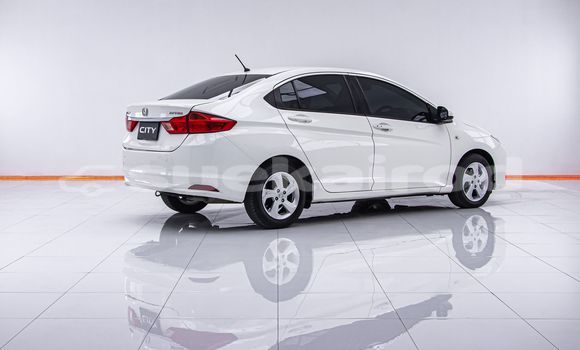 ซื้อ รถมือสอง Honda City ขาว รถยนต์ ใน %{เมือง} ใน กรุงเทพมหานคร ซื้อ รถมือสอง Honda City ขาว รถยนต์ ใน %{เมือง} ใน กรุงเทพมหานคร