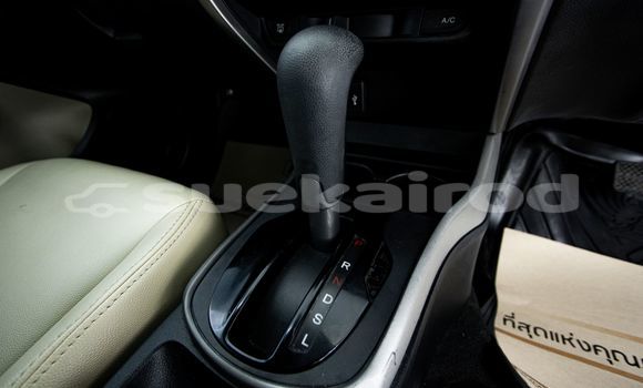 ซื้อ รถมือสอง Honda City ขาว รถยนต์ ใน %{เมือง} ใน กรุงเทพมหานคร ซื้อ รถมือสอง Honda City ขาว รถยนต์ ใน %{เมือง} ใน กรุงเทพมหานคร