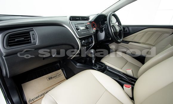 ซื้อ รถมือสอง Honda City ขาว รถยนต์ ใน %{เมือง} ใน กรุงเทพมหานคร ซื้อ รถมือสอง Honda City ขาว รถยนต์ ใน %{เมือง} ใน กรุงเทพมหานคร