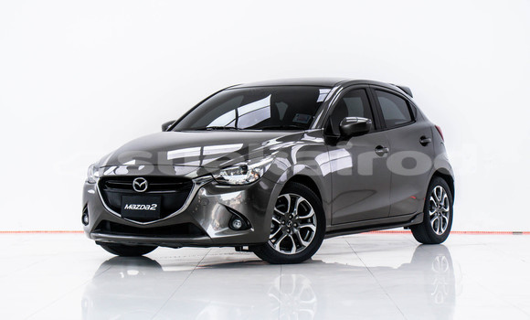 ซื้อ รถมือสอง Mazda 2 สีน้ำตาล รถยนต์ ใน %{เมือง} ใน กรุงเทพมหานคร