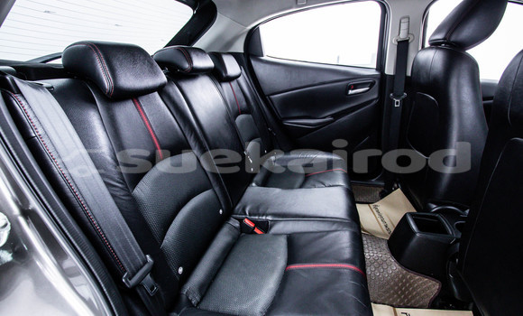 ซื้อ รถมือสอง Mazda 2 สีน้ำตาล รถยนต์ ใน %{เมือง} ใน กรุงเทพมหานคร ซื้อ รถมือสอง Mazda 2 สีน้ำตาล รถยนต์ ใน %{เมือง} ใน กรุงเทพมหานคร