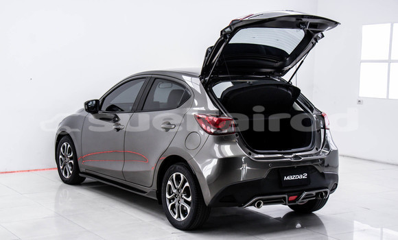 ซื้อ รถมือสอง Mazda 2 สีน้ำตาล รถยนต์ ใน %{เมือง} ใน กรุงเทพมหานคร ซื้อ รถมือสอง Mazda 2 สีน้ำตาล รถยนต์ ใน %{เมือง} ใน กรุงเทพมหานคร
