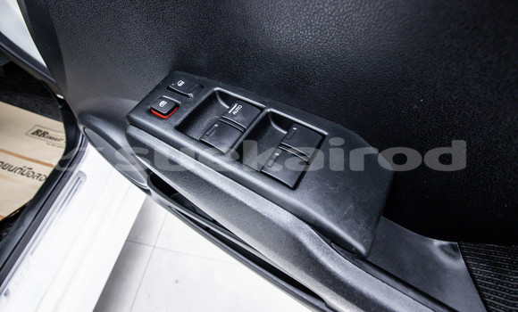 Buy Used Honda Jazz White Car in Bangkok in Bangkok Buy Used Honda Jazz White Car in Bangkok in Bangkok