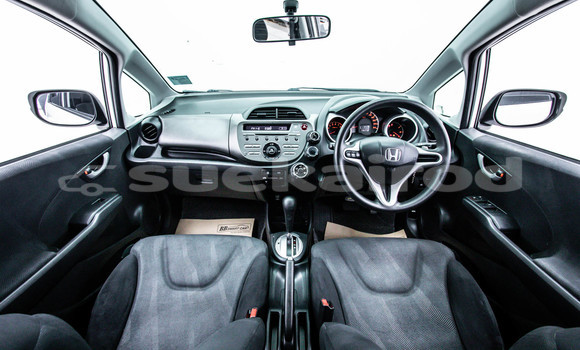 Buy Used Honda Jazz White Car in Bangkok in Bangkok Buy Used Honda Jazz White Car in Bangkok in Bangkok