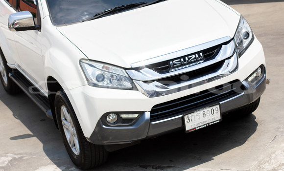 ซื้อ รถมือสอง Isuzu MU-X ขาว รถยนต์ ใน %{เมือง} ใน กรุงเทพมหานคร ซื้อ รถมือสอง Isuzu MU-X ขาว รถยนต์ ใน %{เมือง} ใน กรุงเทพมหานคร