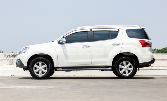 ซื้อ รถมือสอง Isuzu MU-X ขาว รถยนต์ ใน %{เมือง} ใน กรุงเทพมหานคร ซื้อ รถมือสอง Isuzu MU-X ขาว รถยนต์ ใน %{เมือง} ใน กรุงเทพมหานคร