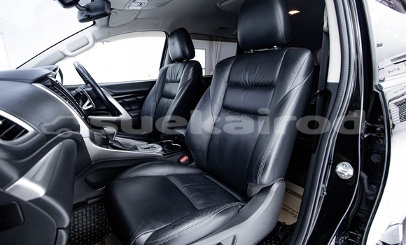 ซื้อ รถมือสอง Mitsubishi Pajero Sport สีดำ รถยนต์ ใน %{เมือง} ใน กรุงเทพมหานคร ซื้อ รถมือสอง Mitsubishi Pajero Sport สีดำ รถยนต์ ใน %{เมือง} ใน กรุงเทพมหานคร