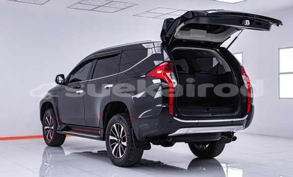 ซื้อ รถมือสอง Mitsubishi Pajero Sport สีดำ รถยนต์ ใน %{เมือง} ใน กรุงเทพมหานคร ซื้อ รถมือสอง Mitsubishi Pajero Sport สีดำ รถยนต์ ใน %{เมือง} ใน กรุงเทพมหานคร
