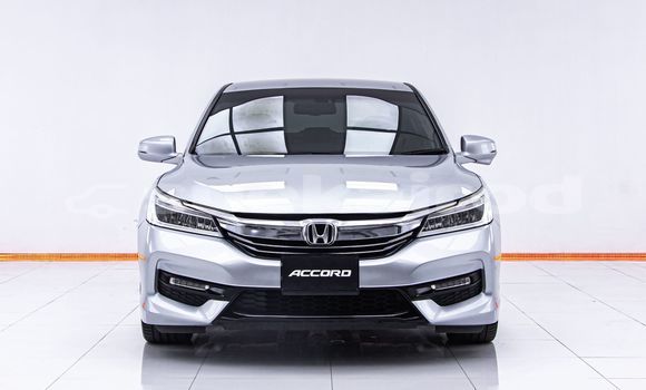 Buy Used Honda Accord Other Car in Bangkok in Bangkok Buy Used Honda Accord Other Car in Bangkok in Bangkok