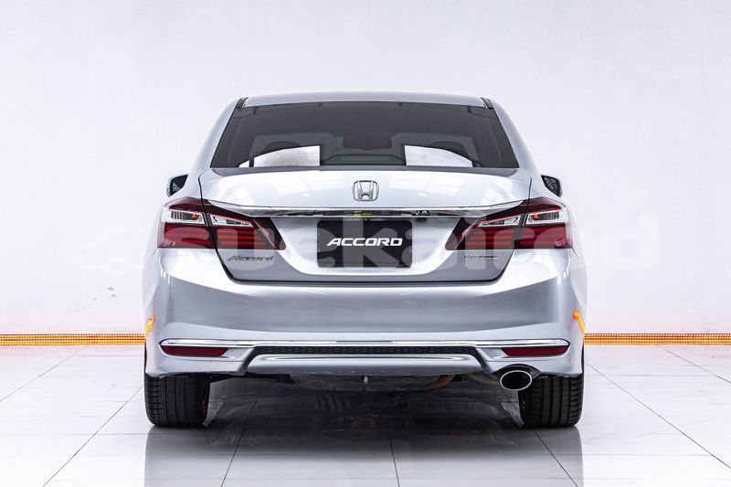 Big with watermark honda accord bangkok bangkok 70482