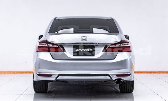 Buy Used Honda Accord Other Car in Bangkok in Bangkok Buy Used Honda Accord Other Car in Bangkok in Bangkok