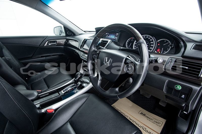 Big with watermark honda accord bangkok bangkok 70482