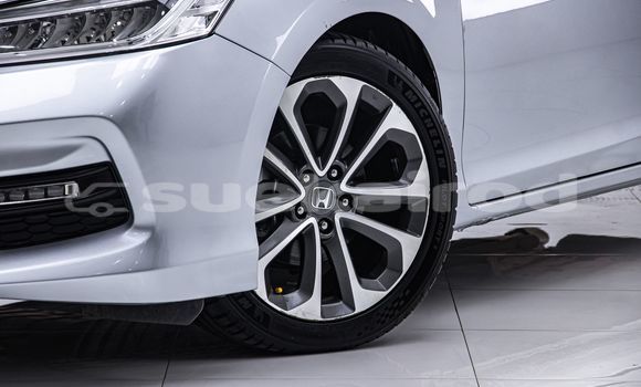 Buy Used Honda Accord Other Car in Bangkok in Bangkok Buy Used Honda Accord Other Car in Bangkok in Bangkok