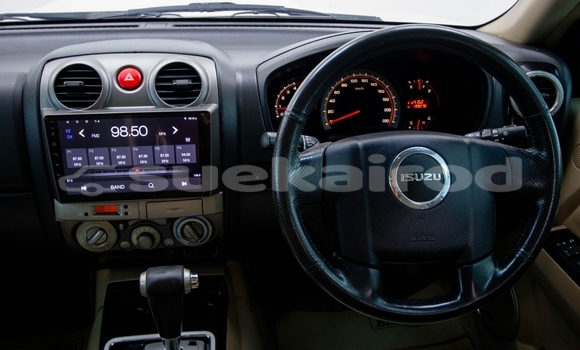 Buy Used Isuzu MU-7 White Car in Bangkok in Bangkok Buy Used Isuzu MU-7 White Car in Bangkok in Bangkok