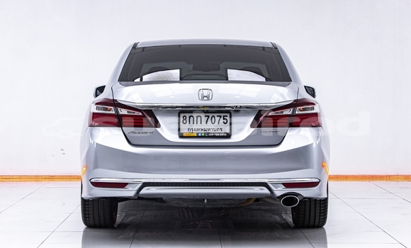 Buy Used Honda Accord Other Car in Bangkok in Bangkok Buy Used Honda Accord Other Car in Bangkok in Bangkok