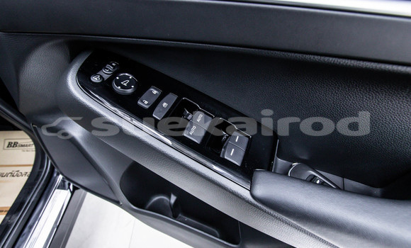 Buy Used Honda HR-V Black Car in Bangkok in Bangkok Buy Used Honda HR-V Black Car in Bangkok in Bangkok