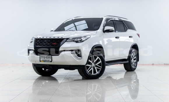 ซื้อ รถมือสอง Toyota Fortuner ขาว รถยนต์ ใน %{เมือง} ใน กรุงเทพมหานคร ซื้อ รถมือสอง Toyota Fortuner ขาว รถยนต์ ใน %{เมือง} ใน กรุงเทพมหานคร