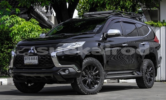 Buy Used Mitsubishi Pajero Sport Black Car in Bangkok in Bangkok Buy Used Mitsubishi Pajero Sport Black Car in Bangkok in Bangkok