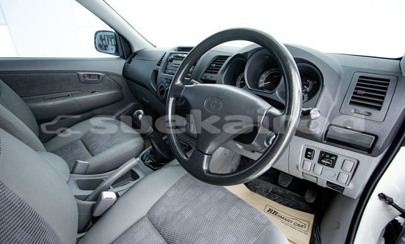 ซื้อ รถมือสอง Toyota Hiluxe VIGO ขาว รถยนต์ ใน %{เมือง} ใน กรุงเทพมหานคร ซื้อ รถมือสอง Toyota Hiluxe VIGO ขาว รถยนต์ ใน %{เมือง} ใน กรุงเทพมหานคร